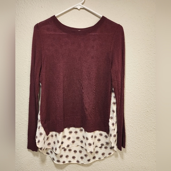 LOFT Tops - Women's Burgundy Layered Top Size Medium